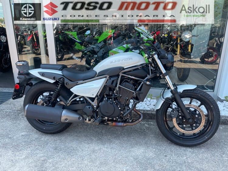 Kawasaki Eliminator 500