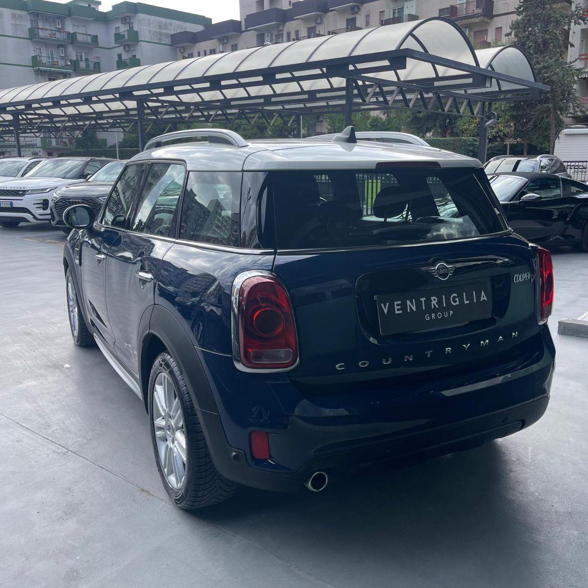 MINI - Countryman - Cooper D Busin. ALL4 Aut.