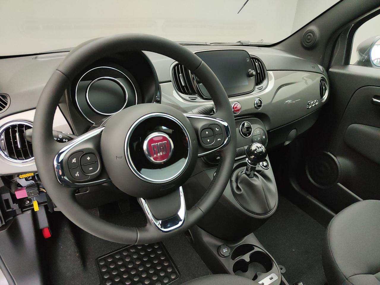 FIAT 500 III 2015 1.0 70CV HYBRID DOLCEVITA