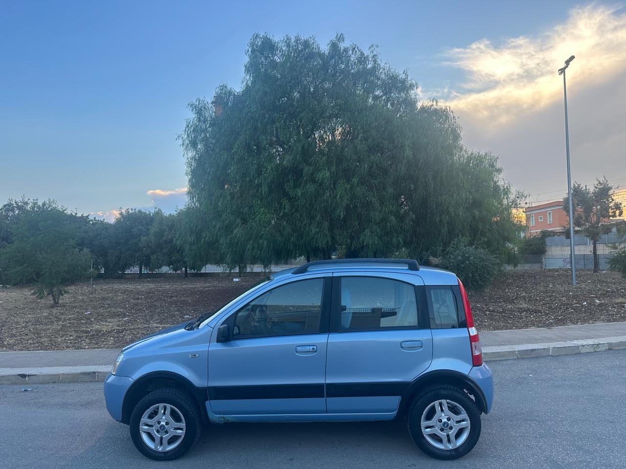 Fiat PANDA 1.3 MJT DIESEL 4x4 - SOLO 110 MILA KM
