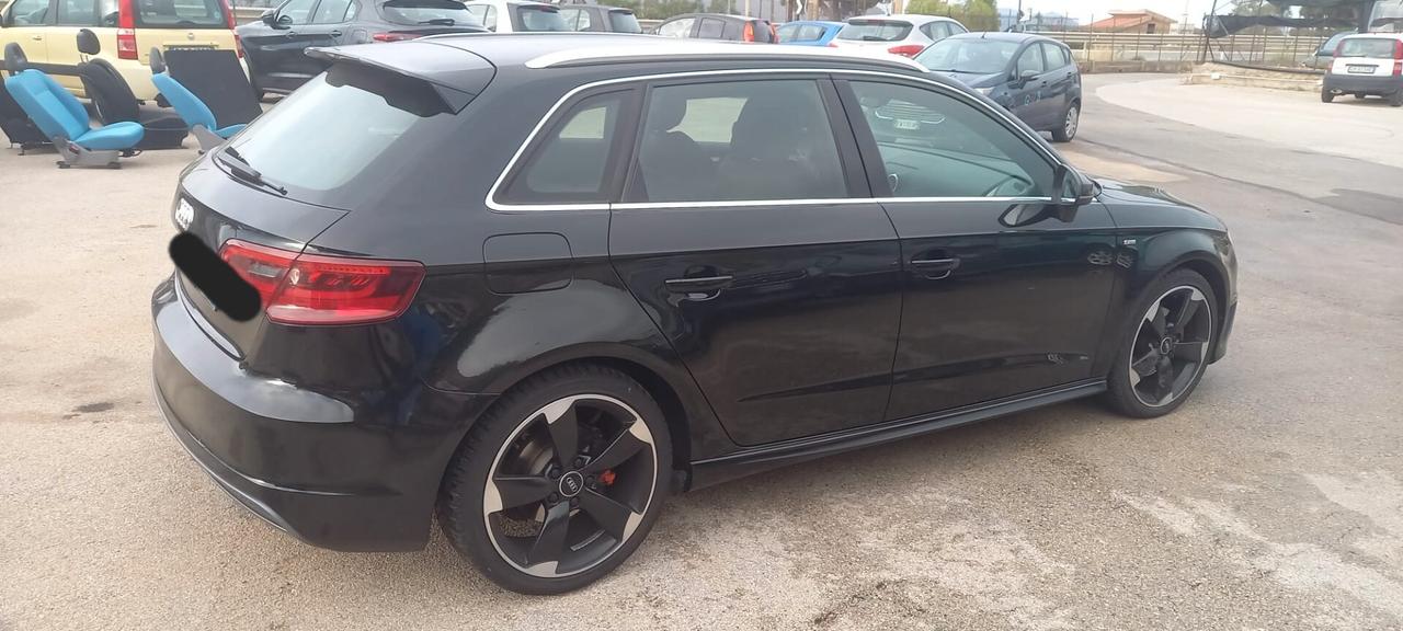 Audi A3 2.0 TDI 150 CV - S-LINE - CERCHI IN LEGA