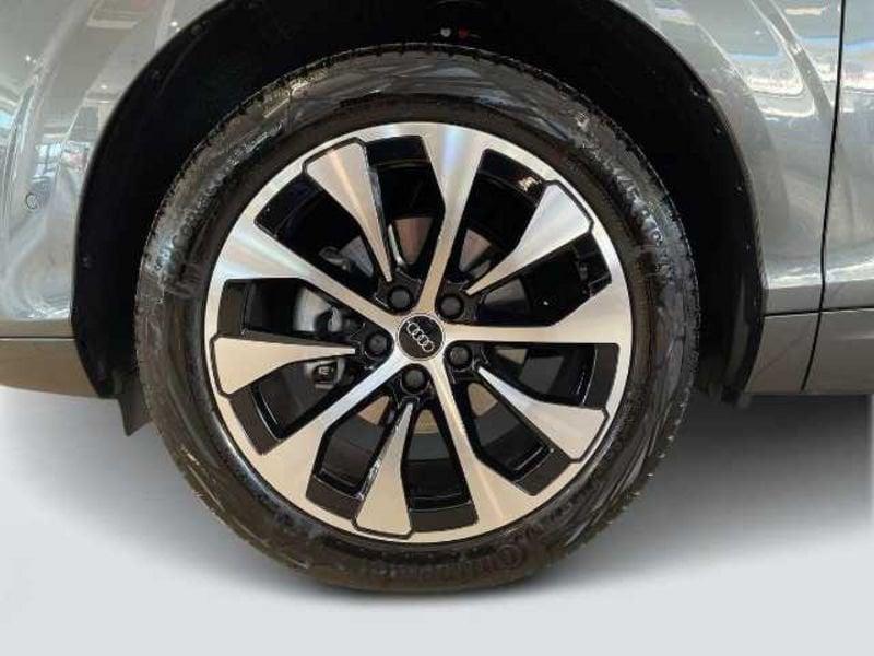 Audi Q3 Sportback Audi Sportback Business TFSI 110 kW S tronic