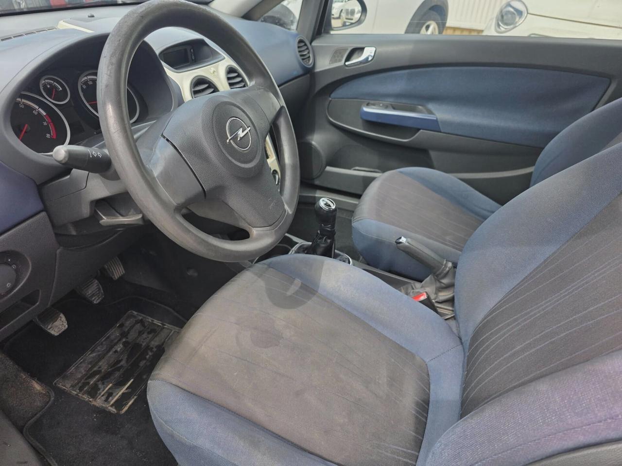 Opel Corsa 1.2 3 porte Enjoy