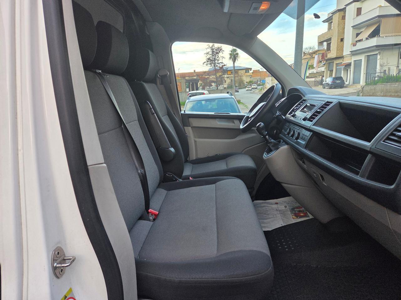 Volkswagen Transporter 2.0 TDI 110cv GANCIO TRAINO