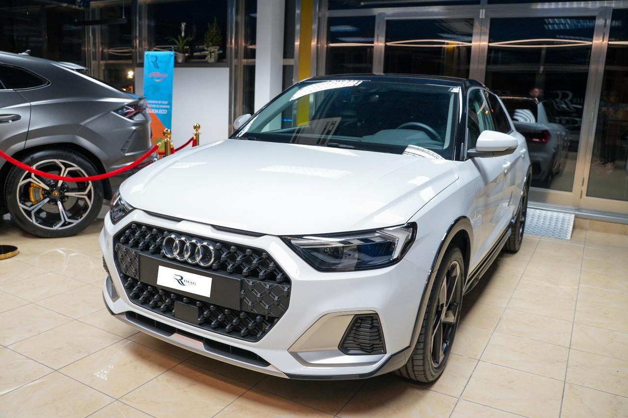 Audi A1 allstreet 30 TFSI S tronic Identity Contrast