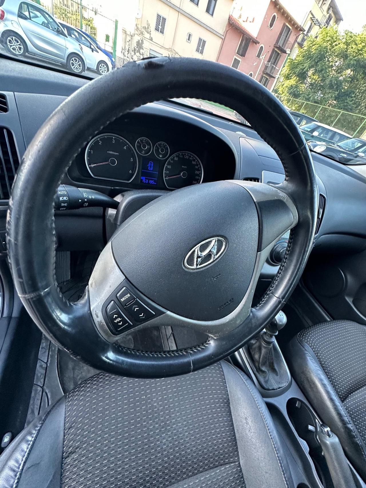 Hyundai i30 1.6 CRDi VGT 16V 115CV 5p. Dynamic