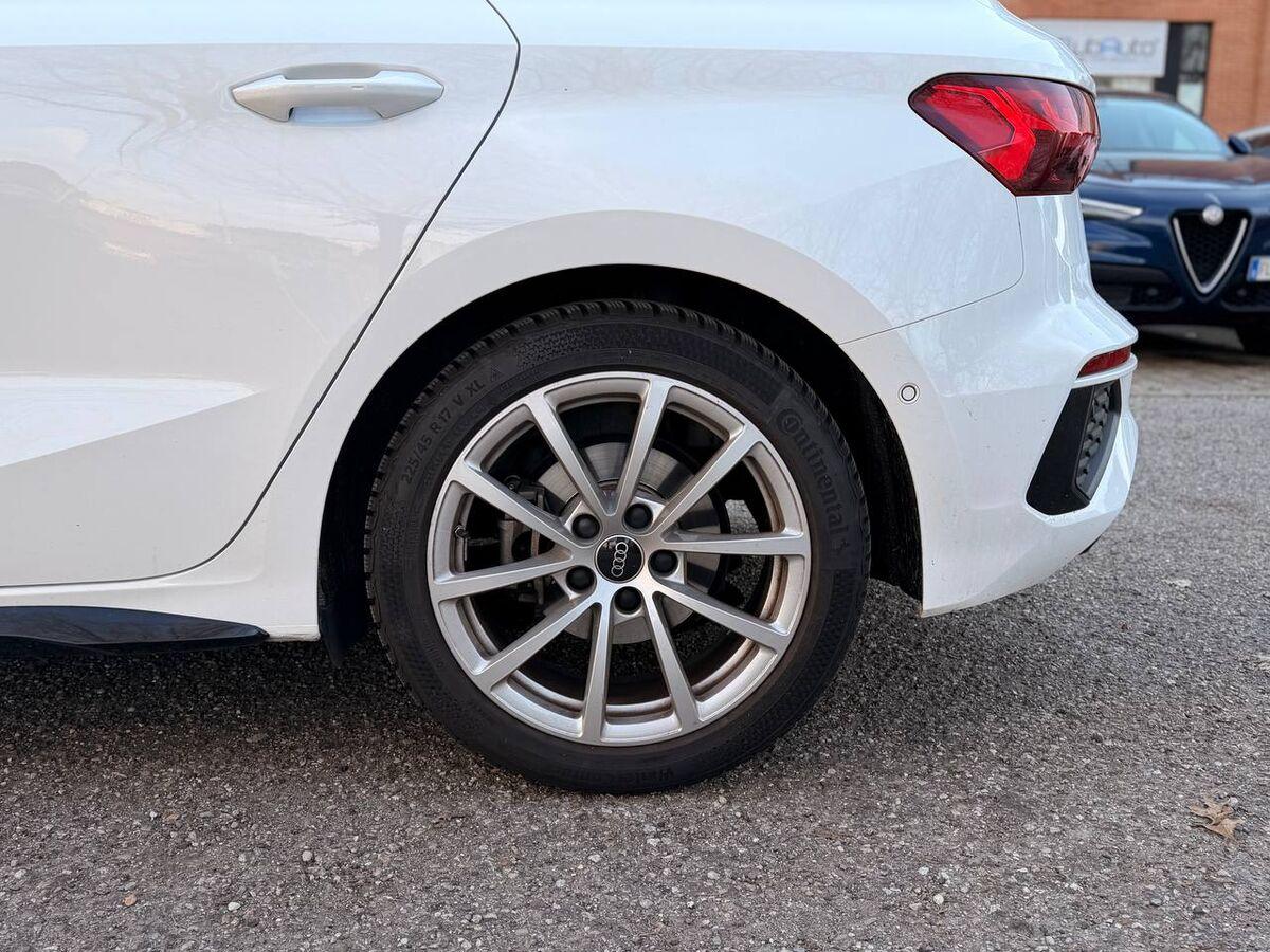 Audi A3 Sportback 35 1.5 tfsi mhev S line edition s-tronic