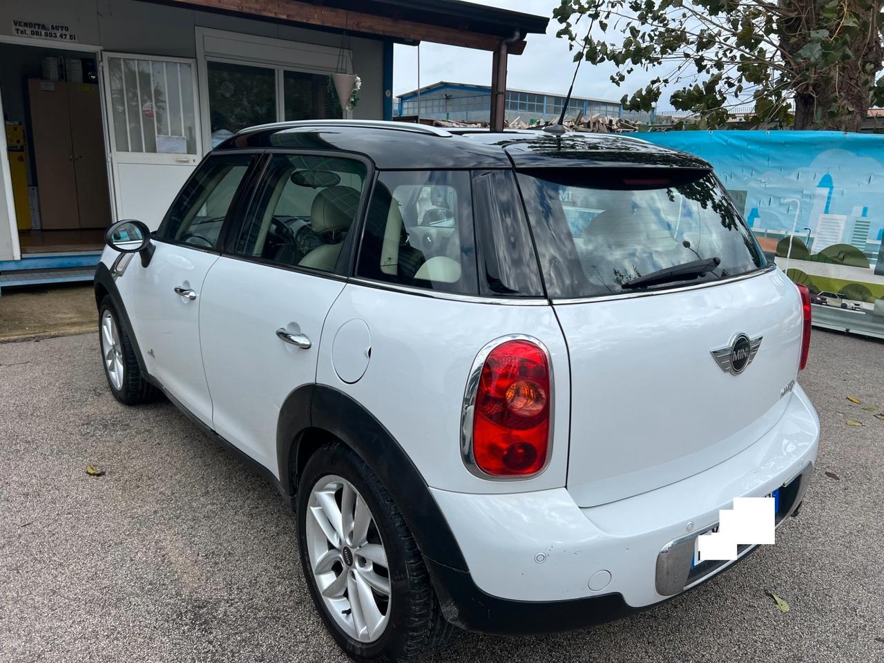 Mini Cooper D Countryman 2.0 ALL4 automatica