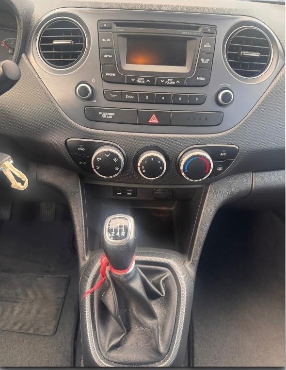 Hyundai i10 1.0 MPI Sound Edition