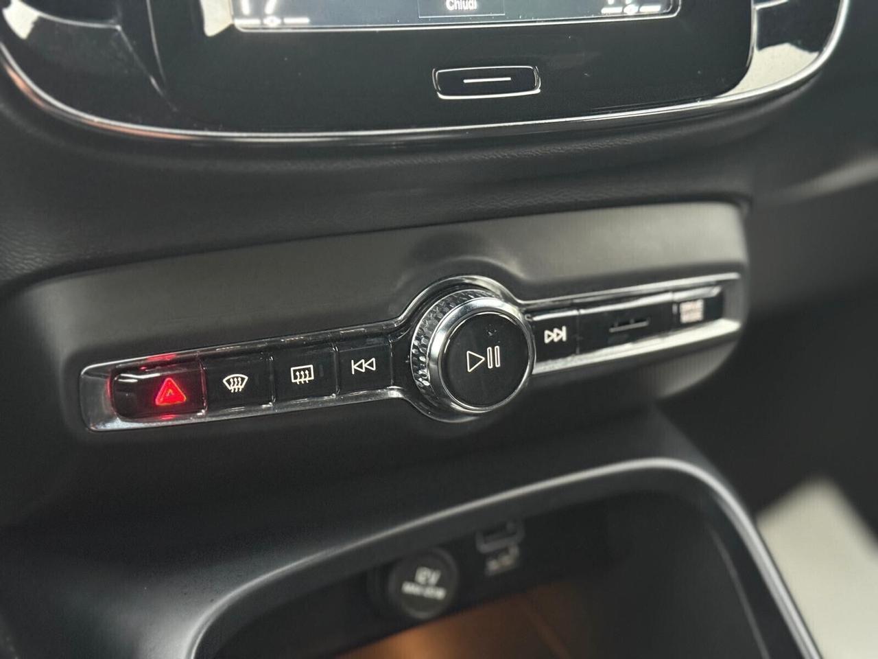 Volvo XC40 Recharge Plug-in Hybrid R-Design 211CV