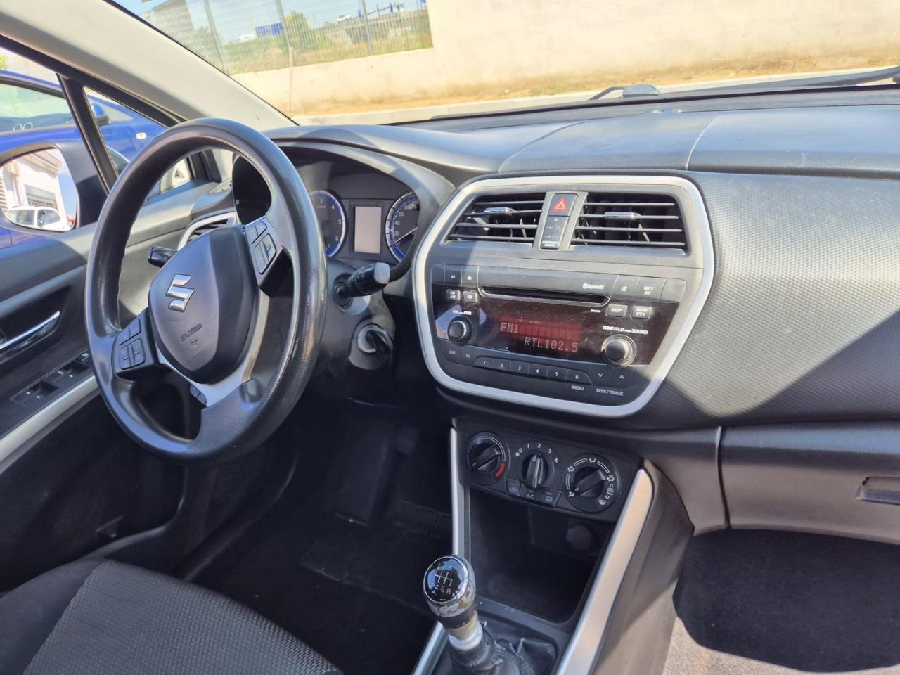 Suzuki S-Cross 1.6 DDiS Top