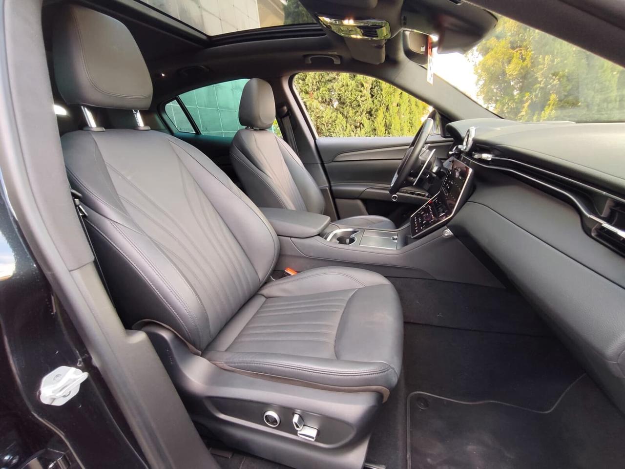 Maserati Grecale MHEV 250 CV AWD GT