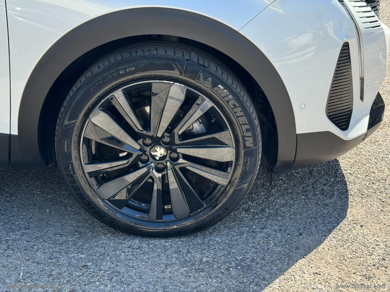 PEUGEOT 3008 BlueHDi 130 S&S EAT8 GT