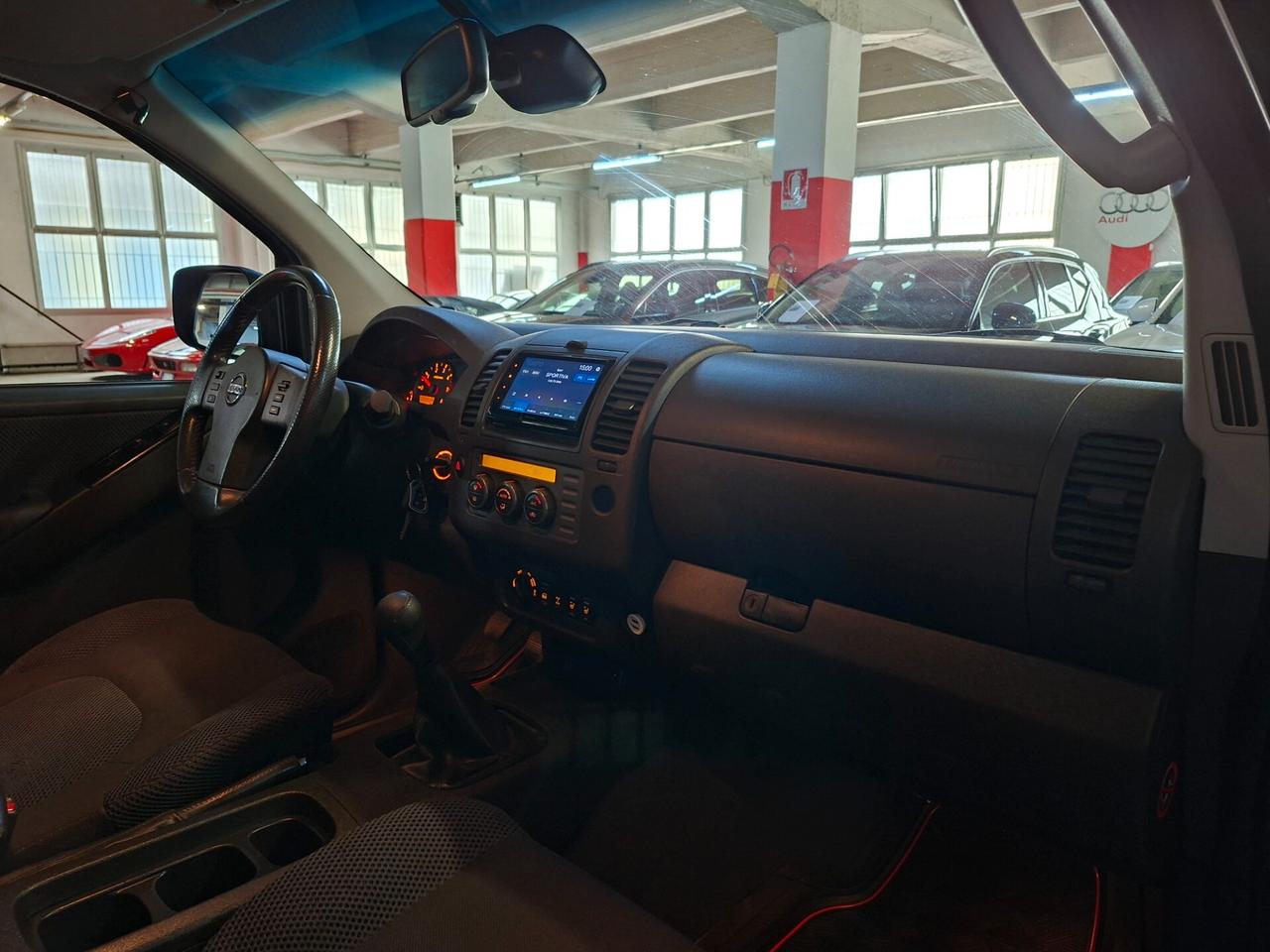 Nissan Navara 2.5 dCi 4 porte Double Cab Sport 98000km!! 4x4