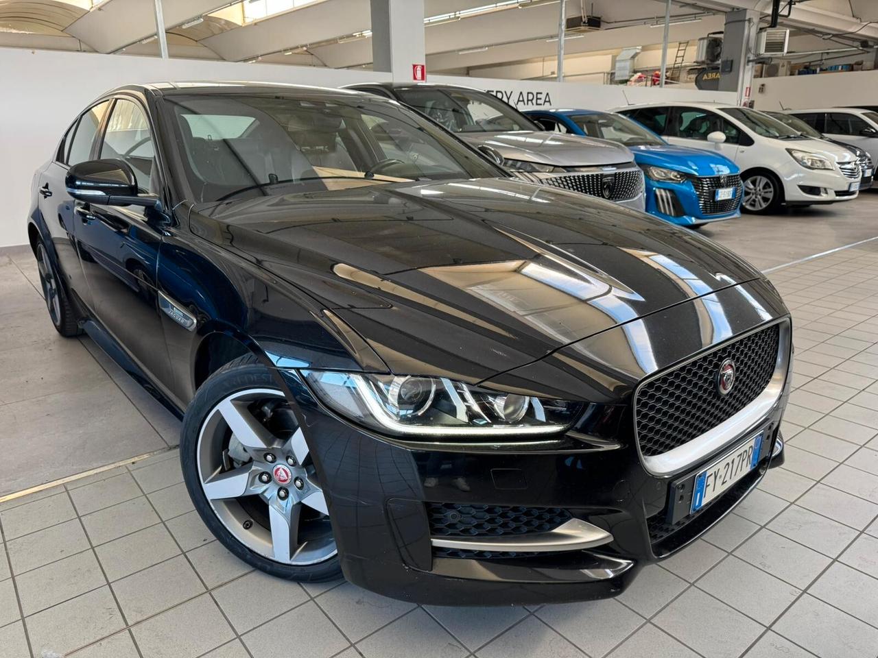 Jaguar XE 2.0 D 180 CV aut. Portfolio
