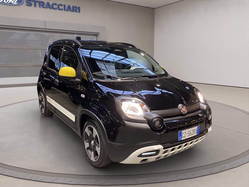 FIAT Pandina Cross 1.0 firefly hybrid s&s 70cv del 2025