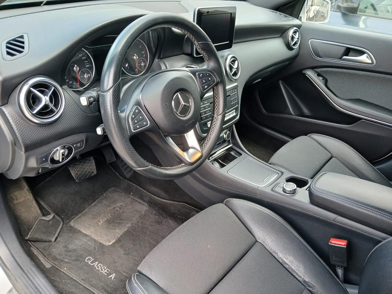 Mercedes-benz A 180 d Automatic Business