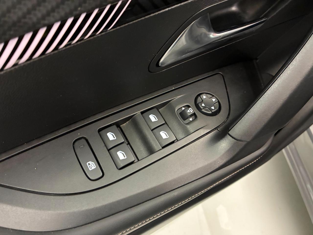 Peugeot 2008 PureTech 130 S&S EAT8 Allure Vettura in arrivo