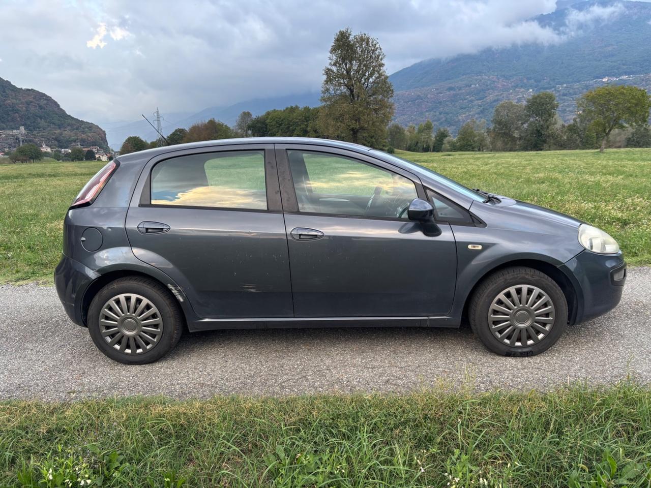 Fiat Punto Evo 1.2 5 porte OTTIMA IN TUTTO