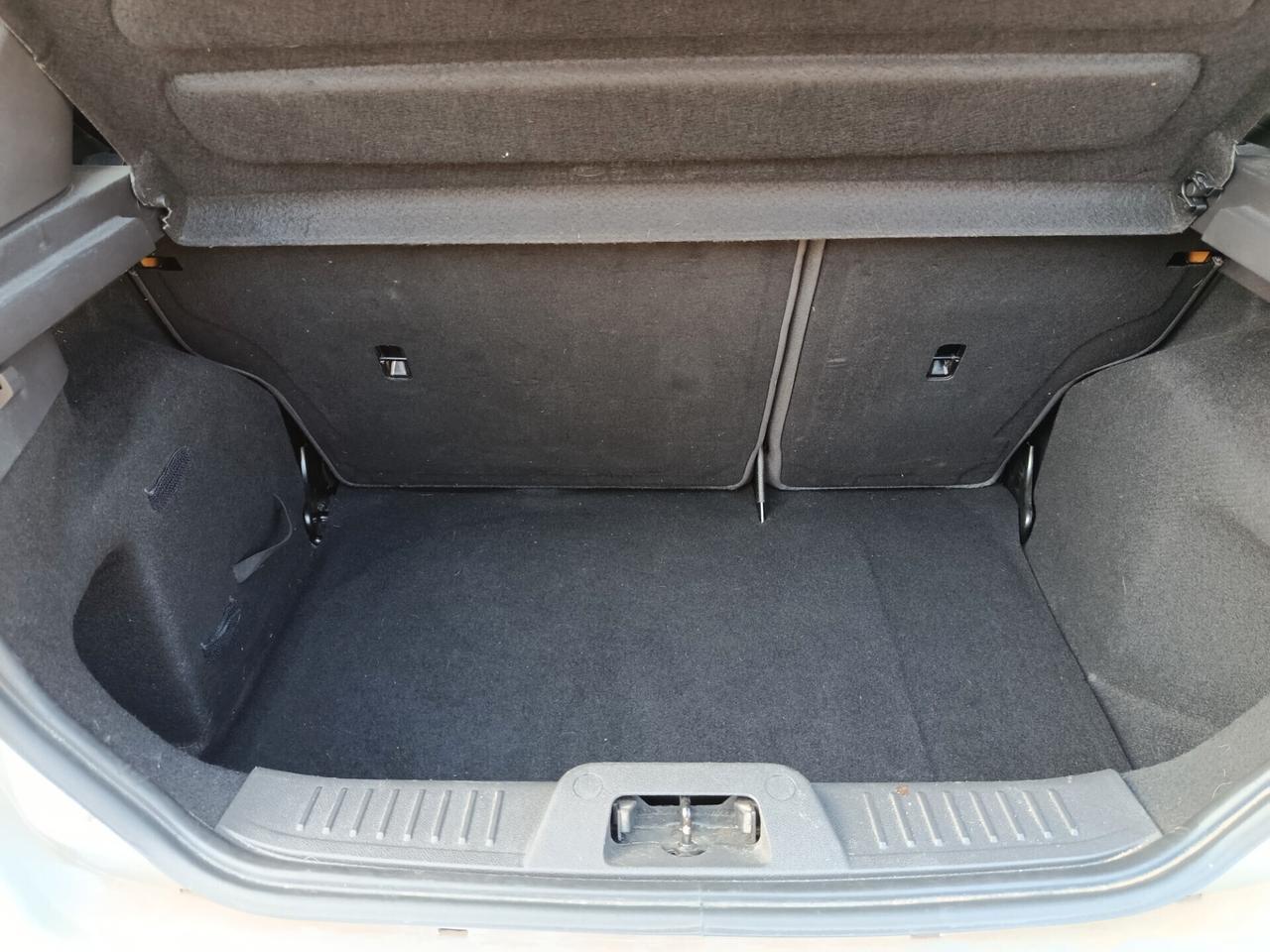 Ford Fiesta 1.5 TDCi 75CV 5 porte ST-Line OK NEOPATENTATI