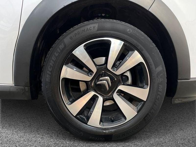 Citroën C3 III 2017 1.2 puretech Shine s&s 83cv