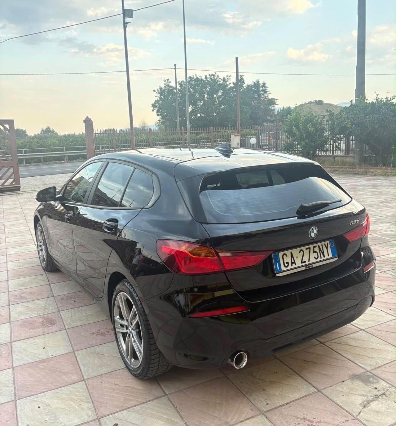 Bmw 116 116d 5p. Msport