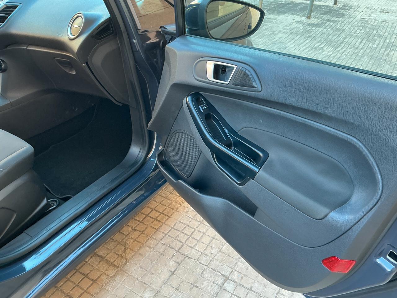 Ford Fiesta 1.5 TDCi 75CV 5 porte