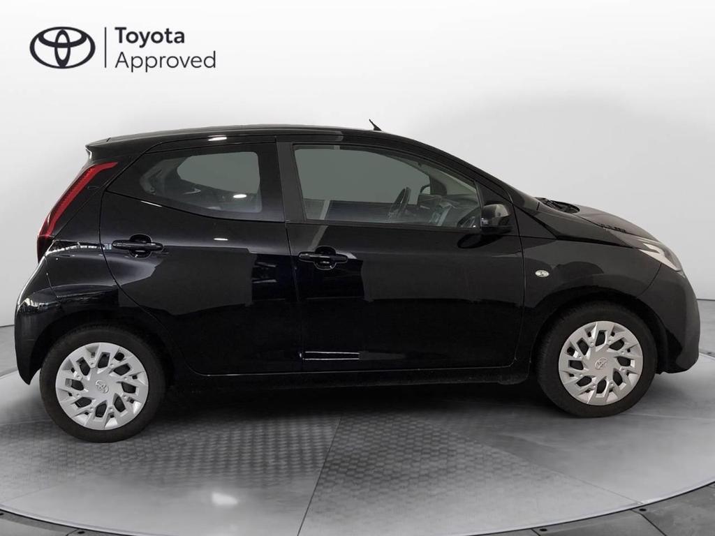 Toyota Aygo 5 Porte 1.0 VVT-i x-fun M-MT