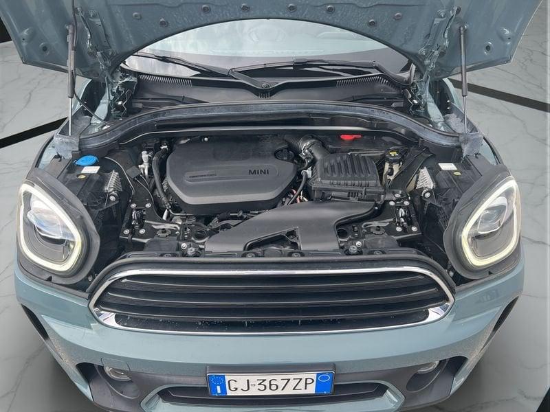 MINI Countryman Cooper D Essential automatica