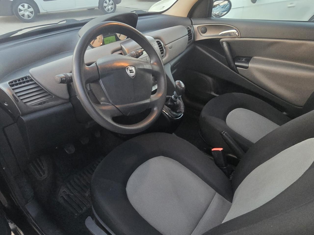 Lancia Ypsilon 1.2
