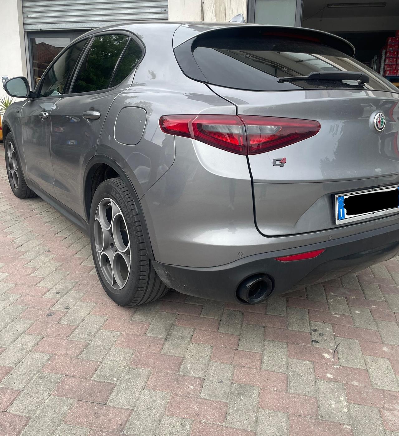 Alfa Romeo Stelvio 2.2 Turbodiesel 190 CV AT8 Q4 Sprint