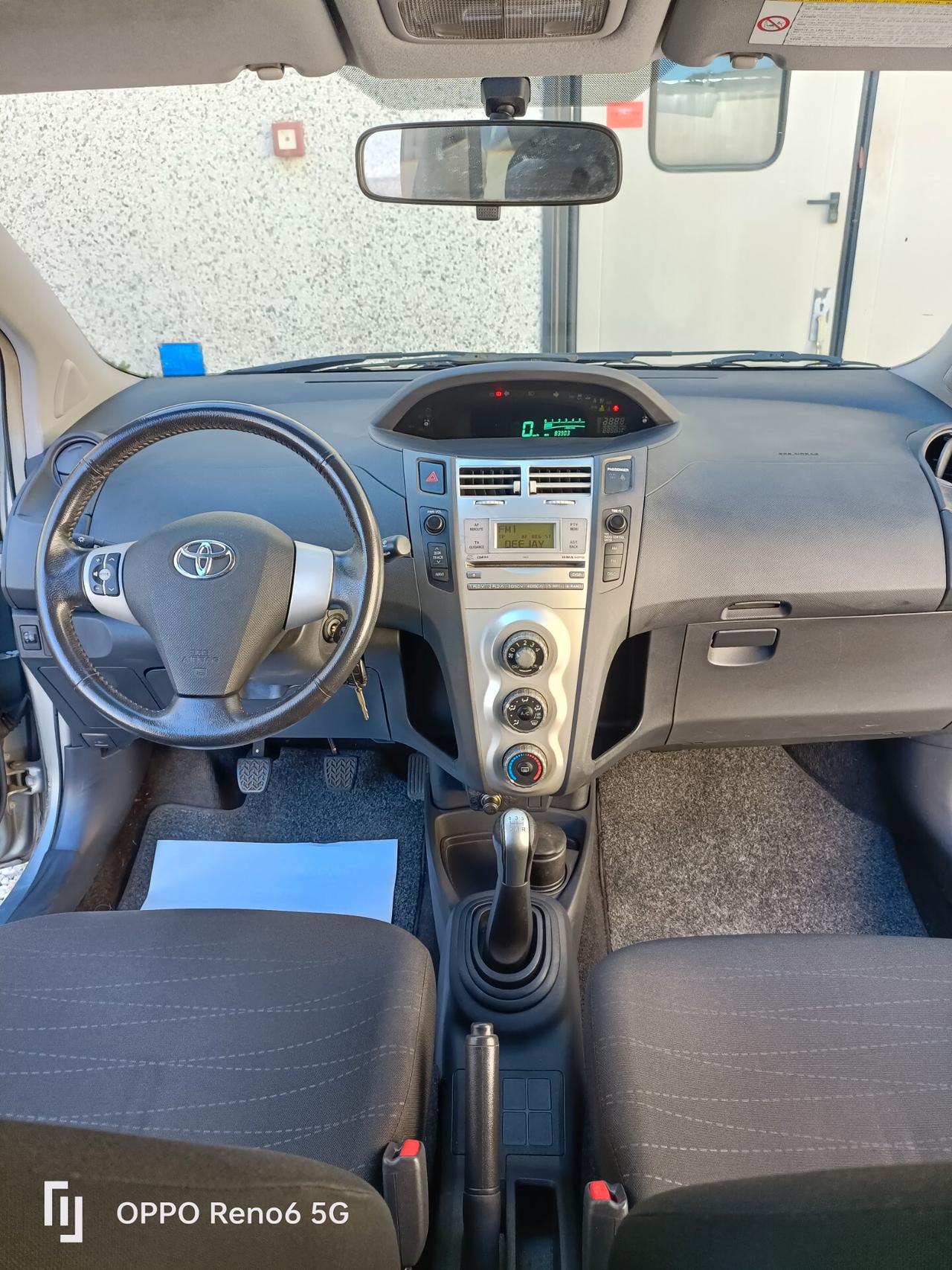 Toyota Yaris 1.3 5 porte Sol