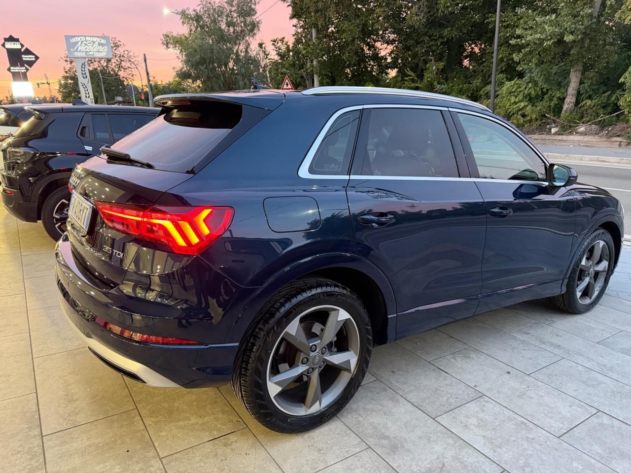 Audi Q3 35 TDI S tronic Business Advanced