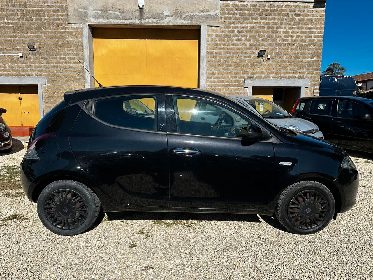 Lancia Ypsilon 1.3 Mjt Gold Neopatentati Ok Ztl