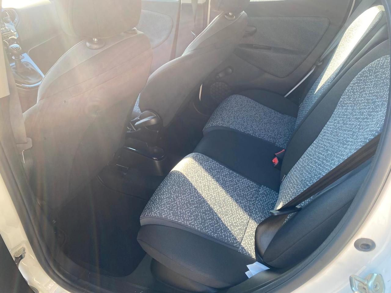 Lancia Ypsilon 1.0 FireFly 5 porte S&S Hybrid Gold