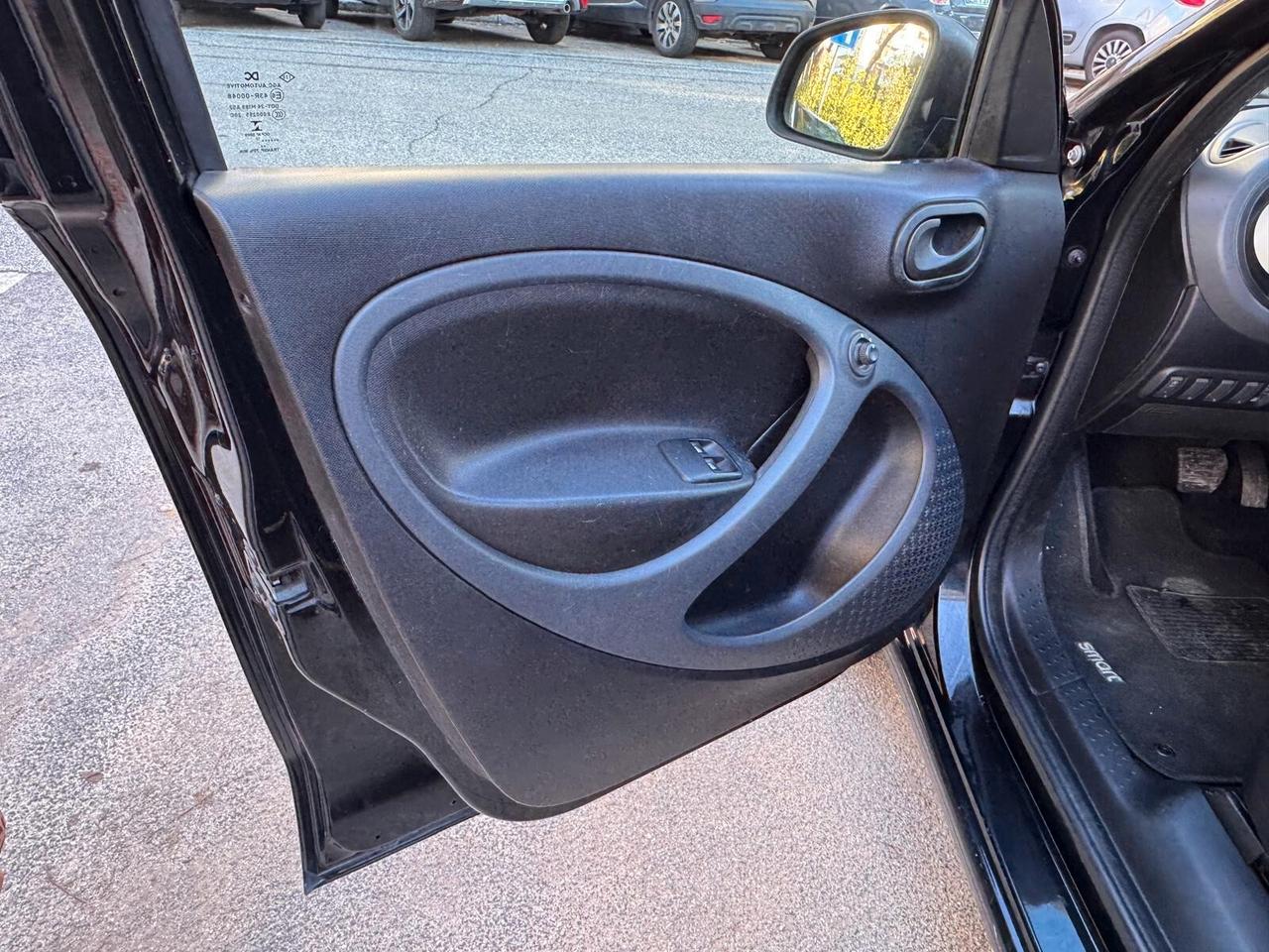 Smart ForFour 70 1.0 Passion NESSUN VINCOLO