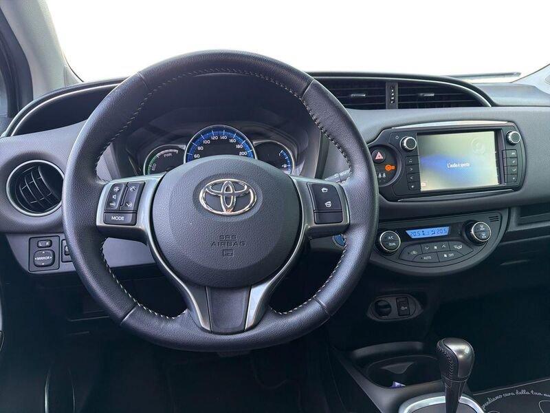 Toyota Yaris Yaris 5p 1.5h Active my16