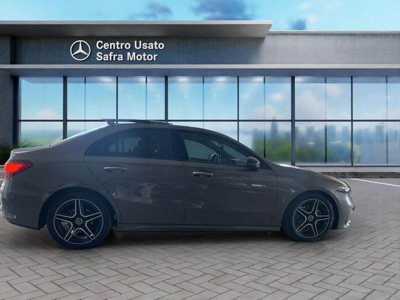Mercedes-Benz Classe A A 180 d Automatic 4p. Advanced Plus AMG Line