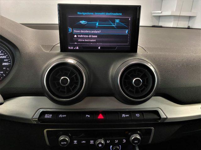 AUDI Q2 30 TDI Automatico S tronic Admired+ Fari Full Led