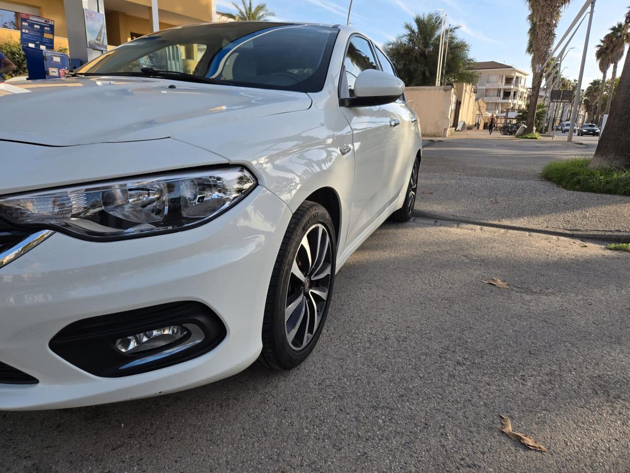 Fiat Tipo 1.6 Mjt S&S 5 porte Business