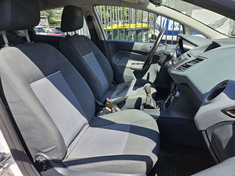 Ford Fiesta Fiesta 5p 1.4 16v Titanium GPL