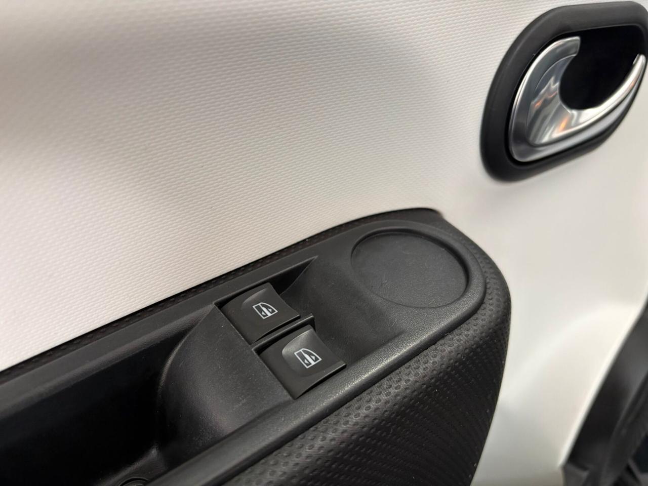 Renault Twingo SCe Duel2 Tetto