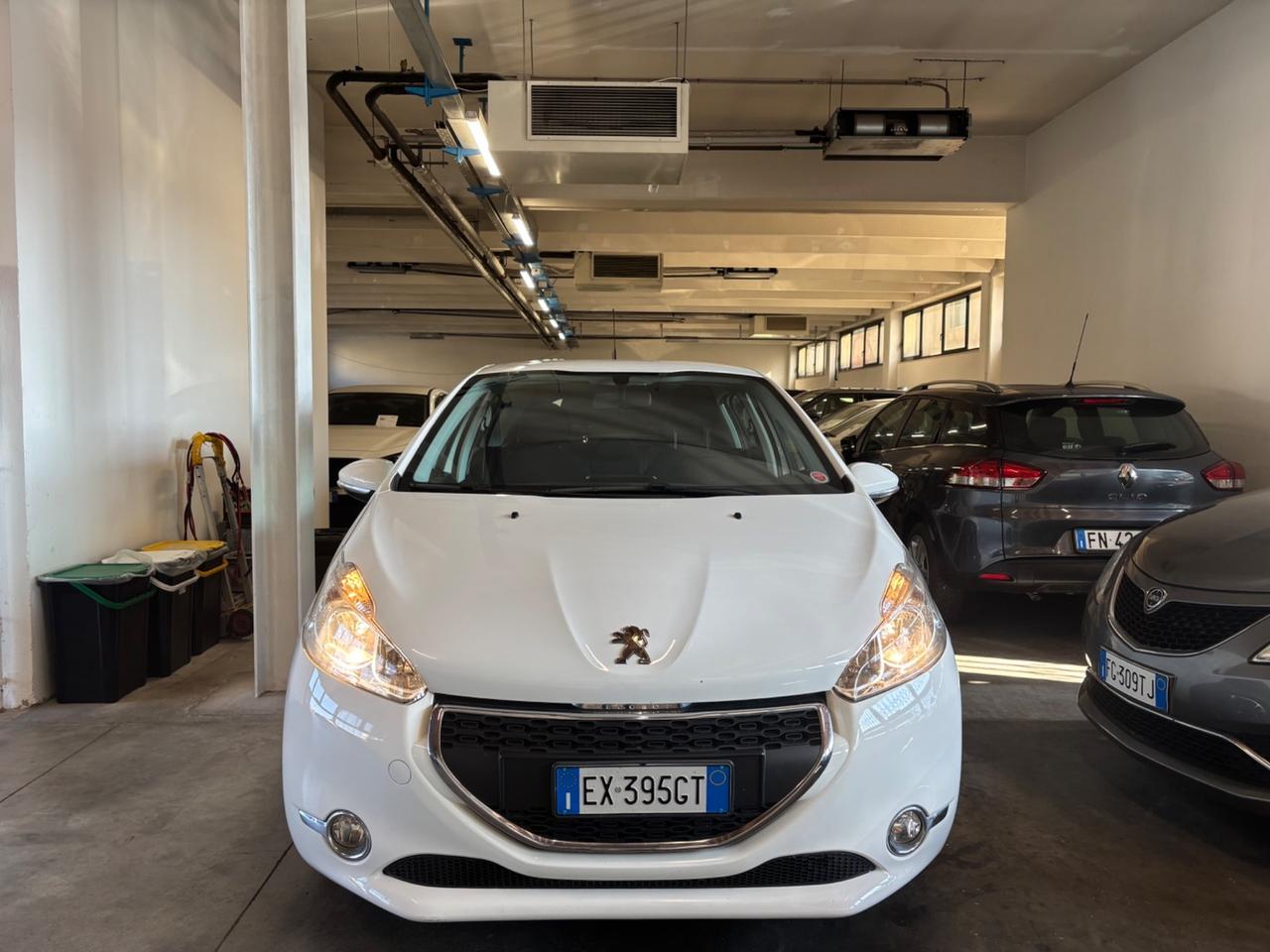 Peugeot 208 1.2 Benzina OK NEOPATENTATI