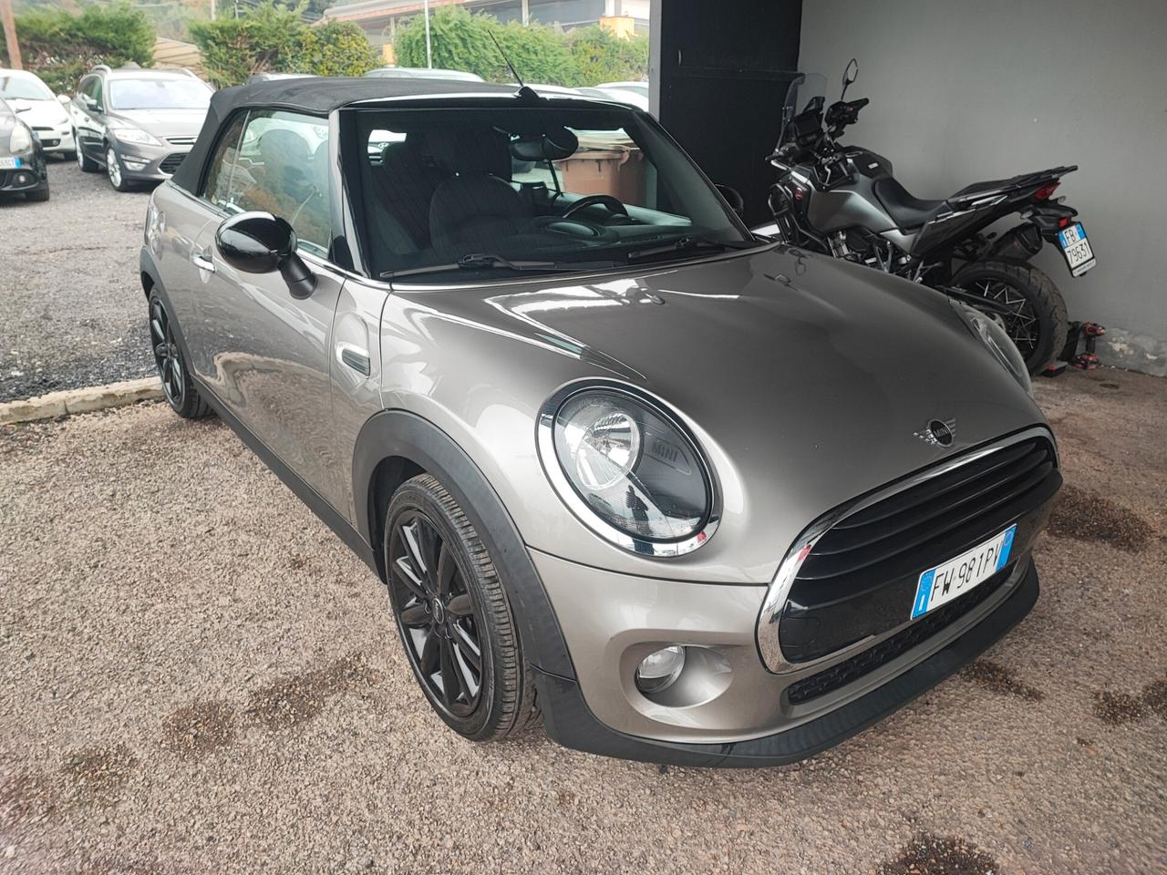 Mini 1.5 Cooper D Hype Cabrio