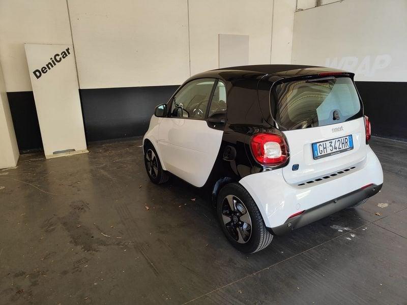 smart fortwo EQ Passion