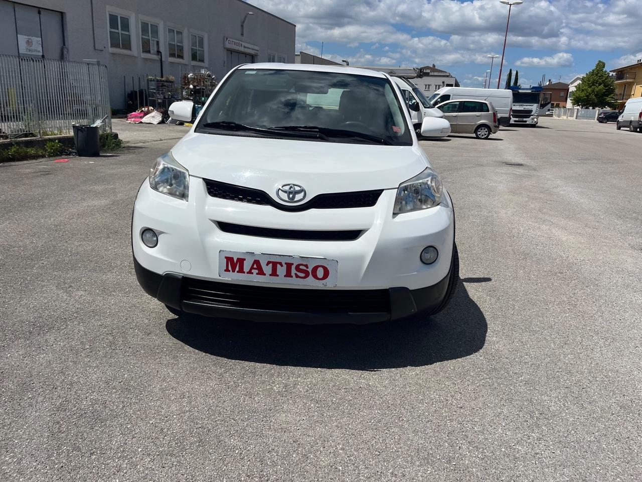 Toyota Urban Cruiser Urban Cruiser 1.3 Luxury km 110.000