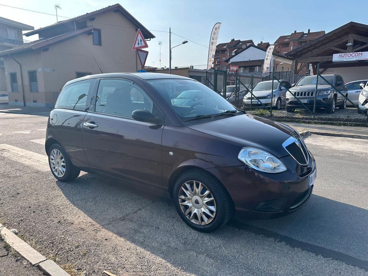 Lancia Ypsilon 1.2 Versus