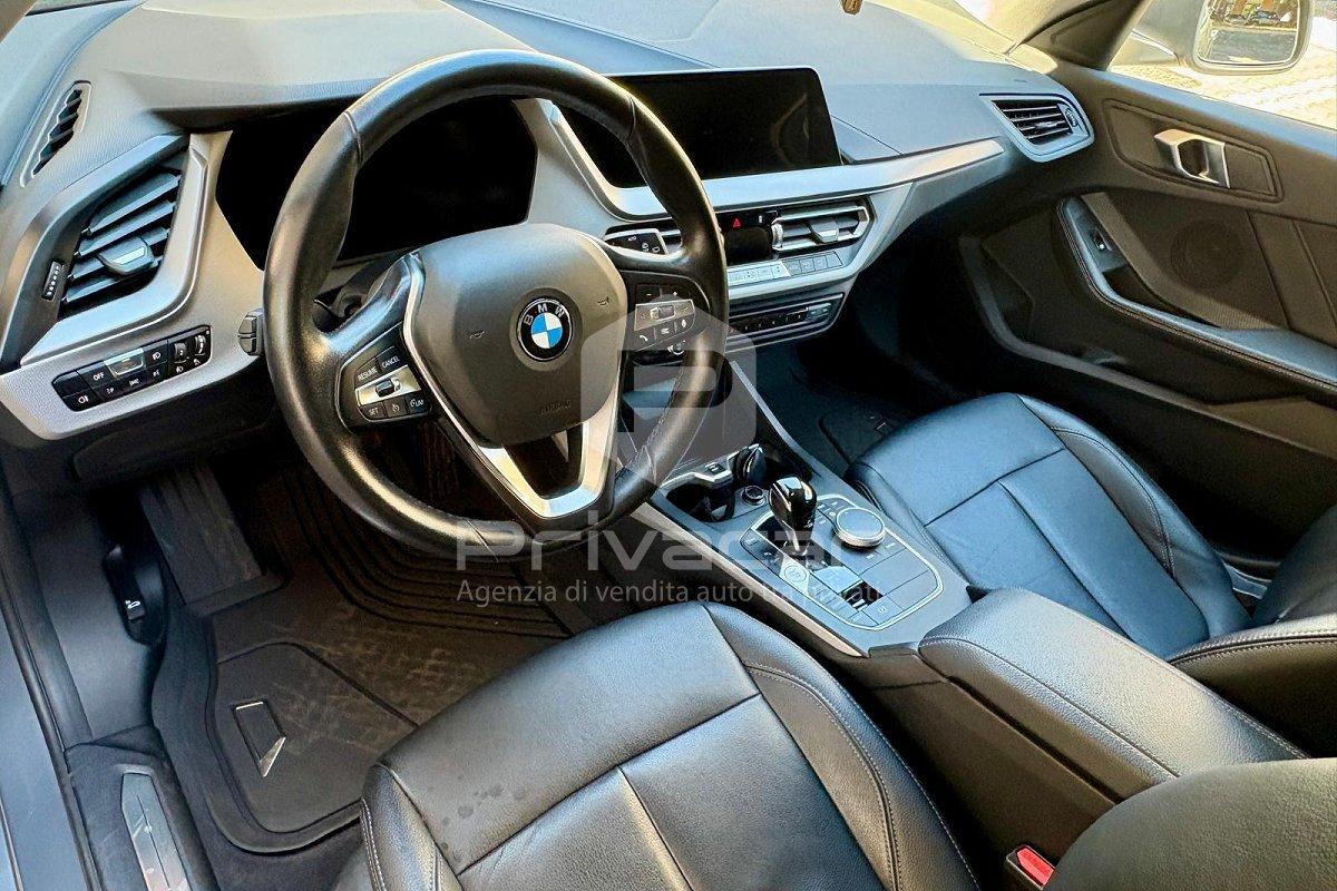 BMW 120i 5p. Business Advantage