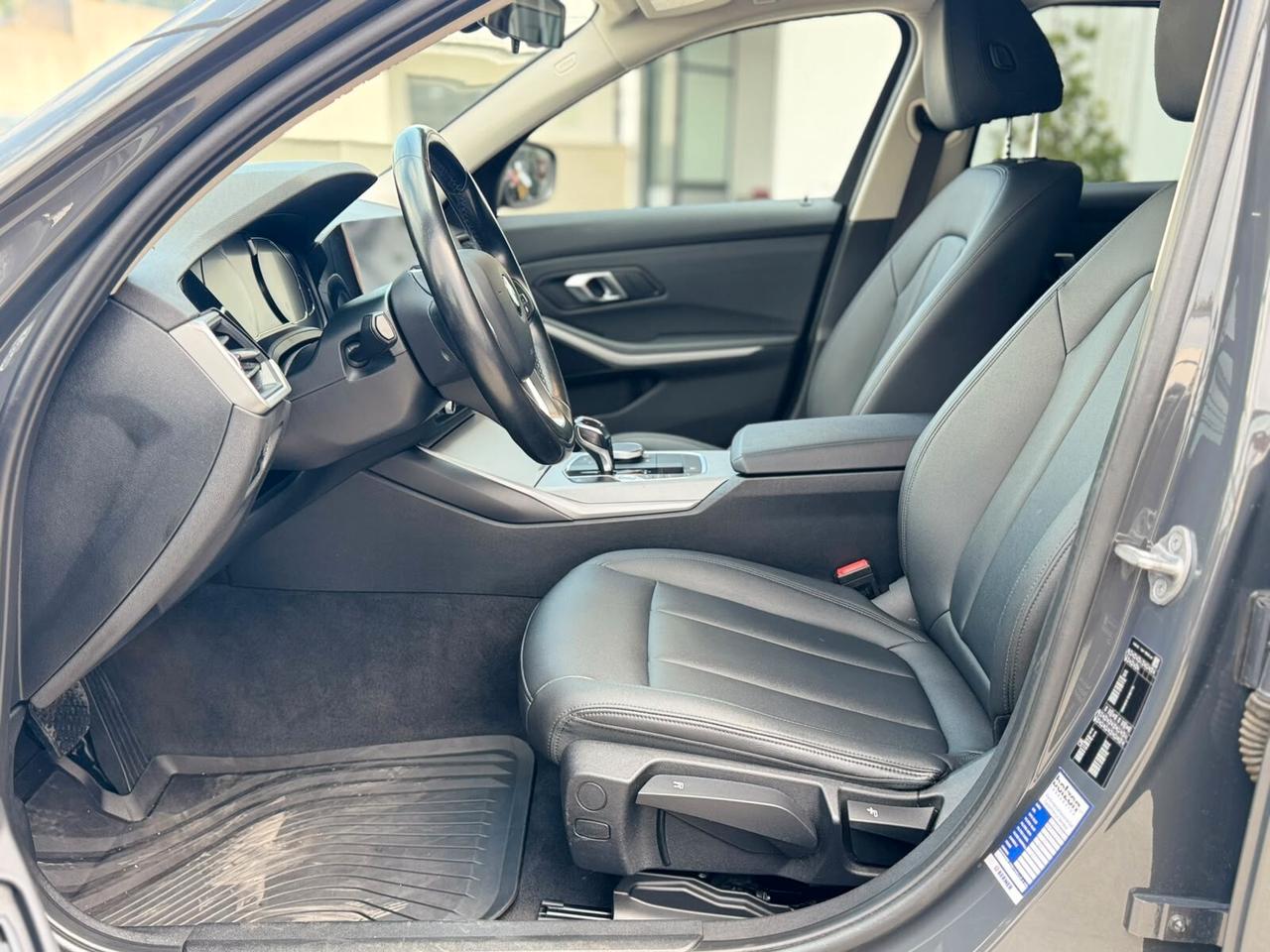 Bmw 320d 48V Touring Sport Condizioni da Vetrina