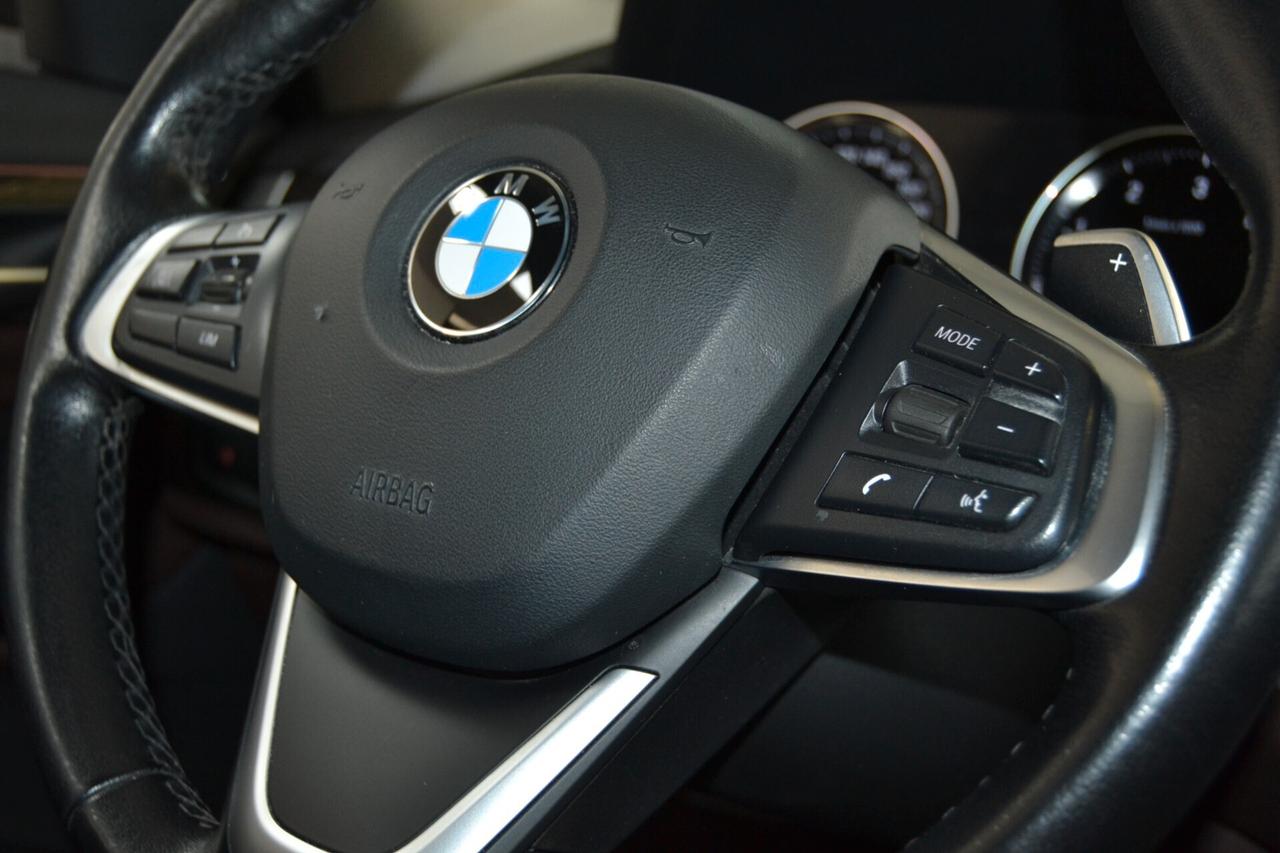 Bmw X1 sDrive18d xLine Plus Navi/Pelle/LED
